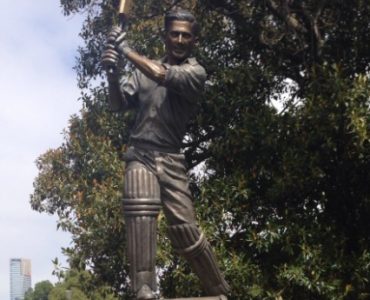 Harvey honoured with statue
