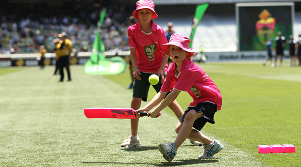 Cricket Victoria supports junior female development projects
