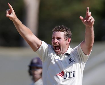 Victoria fight back on remarkable day of Sheffield Shield cricket